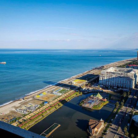 Orbi Batumi City Beach View Hotel エクステリア 写真