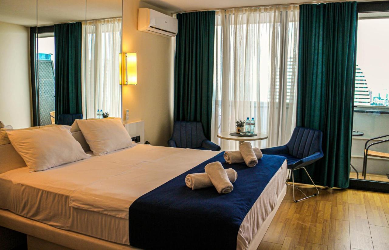 Orbi Batumi City Beach View Hotel エクステリア 写真