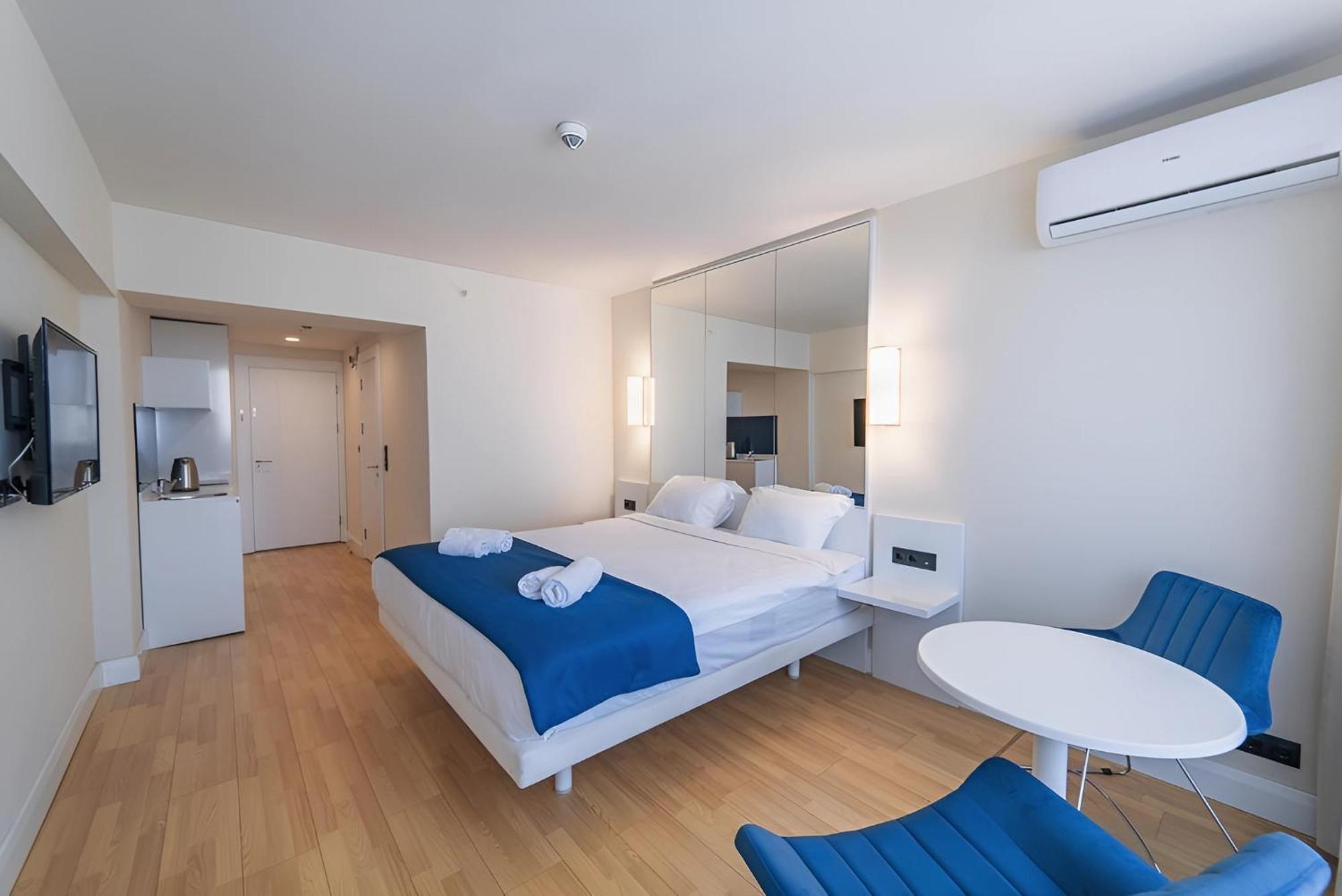 Orbi Batumi City Beach View Hotel エクステリア 写真