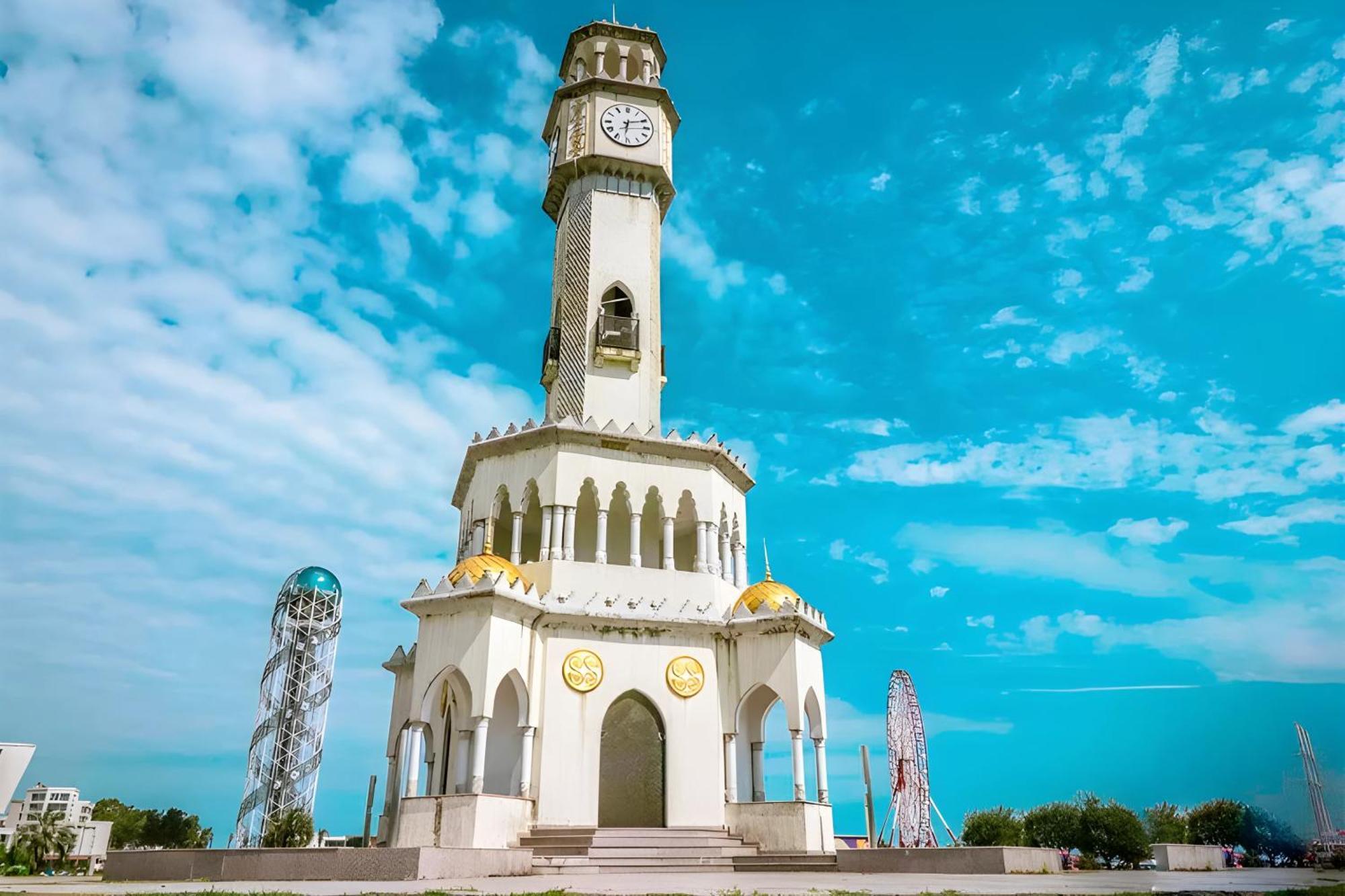 Orbi Batumi City Beach View Hotel エクステリア 写真